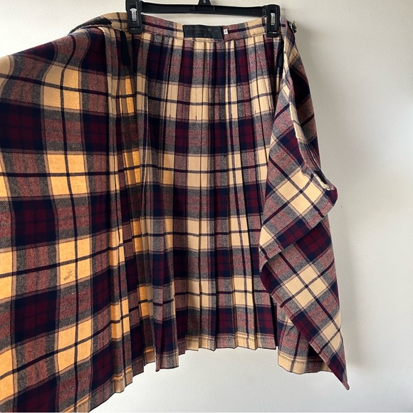 Glenisla 100% Wool Vintage Plaid Pleated Modest Midi Skirt 14 - Picture 2 of 11